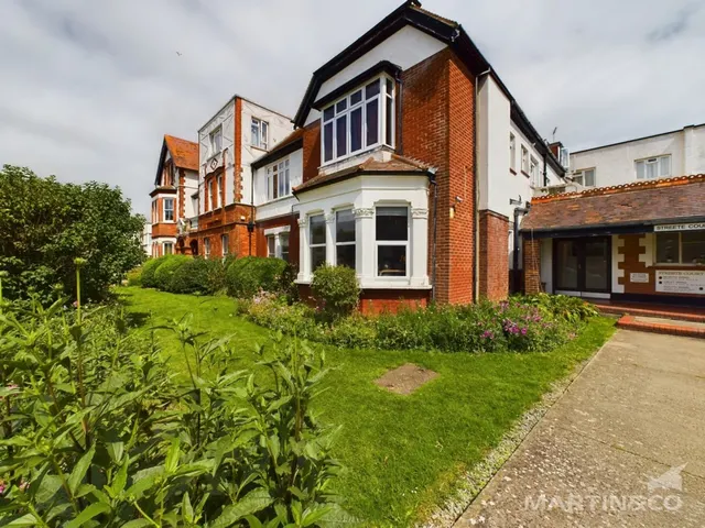 Victoria Drive, 22 Victoria Drive, Bognor Regis, West Sussex, photo 1