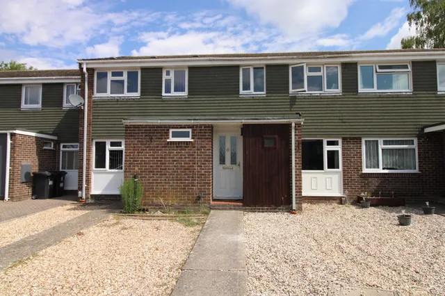 Flecker Close, Thatcham, RG18, photo 1