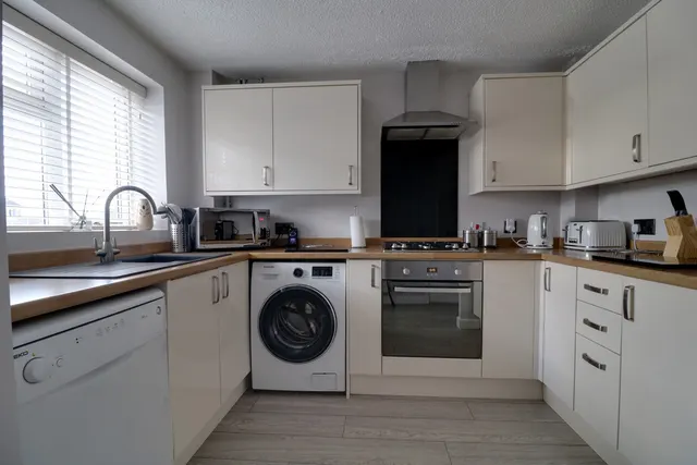 Newlands Road, Telford, photo 3