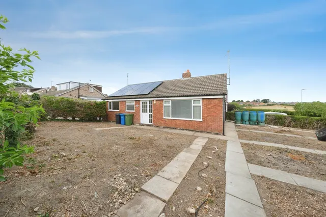 Ashover Road, Inkersall, Chesterfield, photo 1