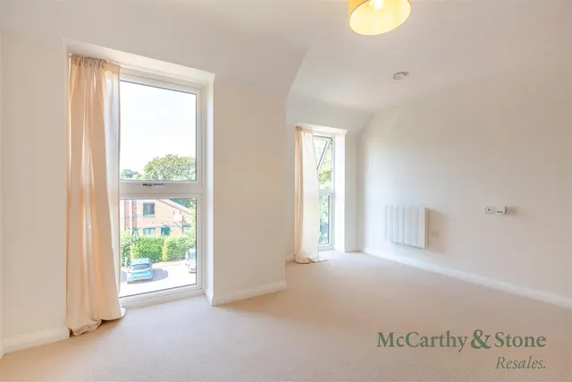 Kingsway, Stafford, ST16, photo 3