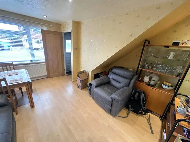Photo 2 — Deepdales, Stafford, Staffordshire, ST17