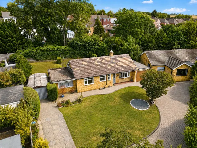 Southview Road, Harpenden, AL5, photo 1