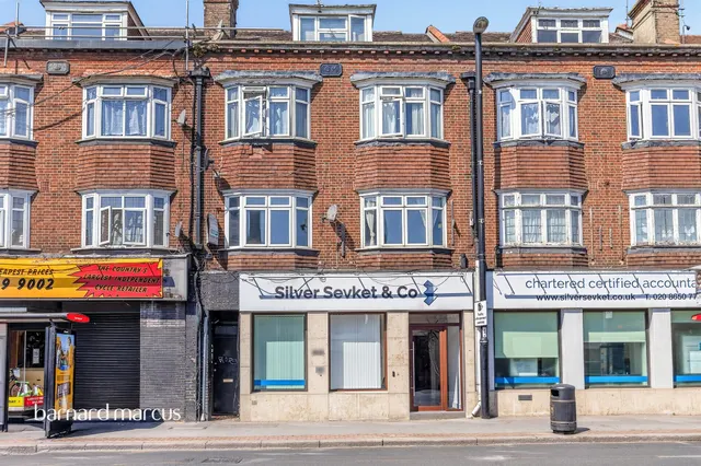 Brighton Road, South Croydon, photo 1