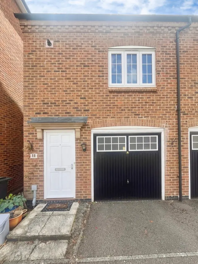 Ryder Close, photo 1