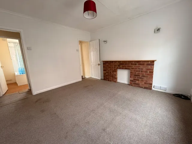 Stonefield Road, Hastings, TN34, photo 3