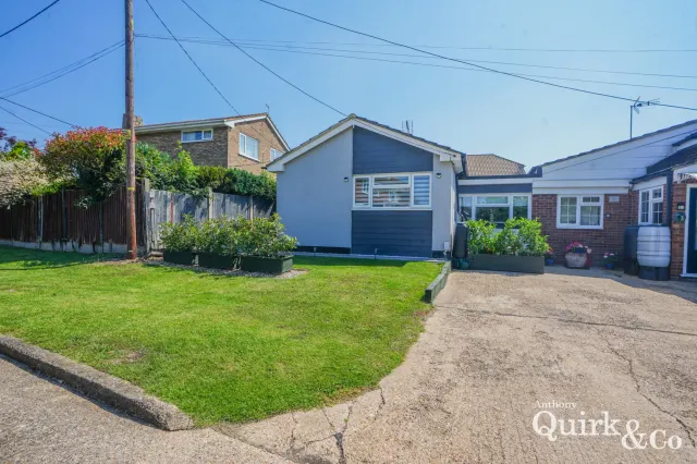 Geesh Road, Canvey Island, SS8, photo 1