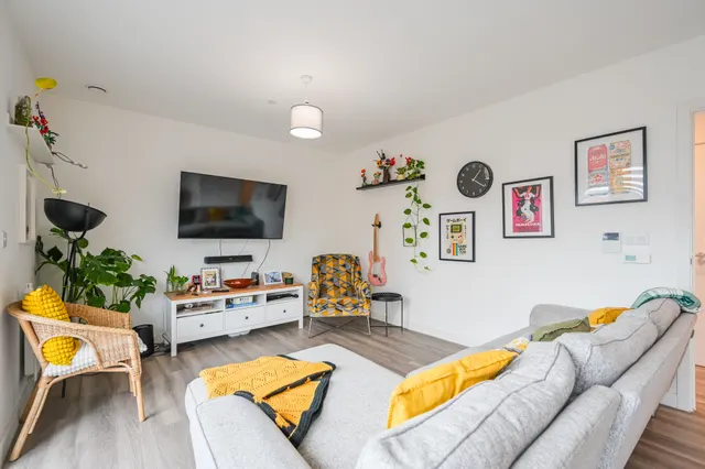 45 St Pier Court, 6 Thunderer Street, London, photo 1