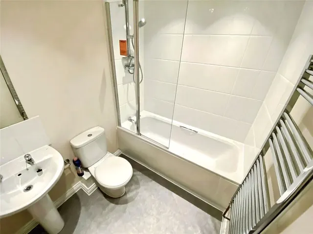 Richmond Court, Exeter, EX4, photo 3
