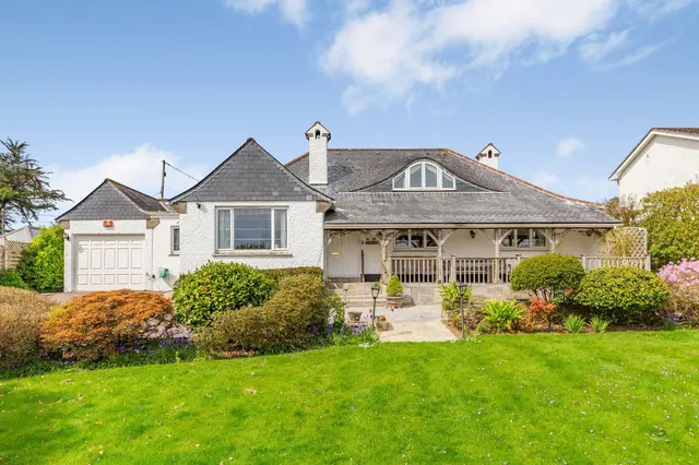 Photo 2 — Bar Road, Helford Passage Hill, Mawnan Smith, Falmouth, TR11 5LE