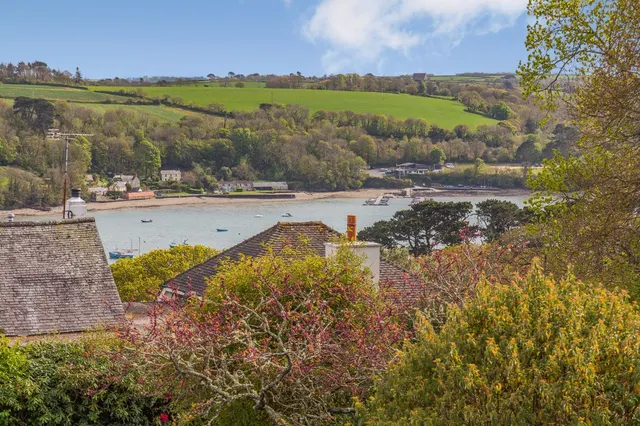 Photo 3 — Bar Road, Helford Passage Hill, Mawnan Smith, Falmouth, TR11 5LE