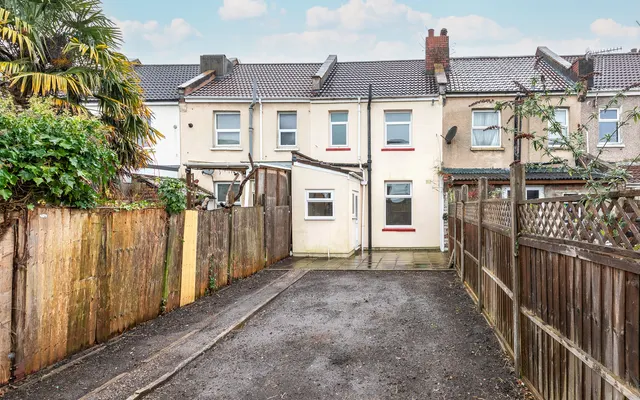 Bradley Crescent, Shirehampton, BS11, photo 3