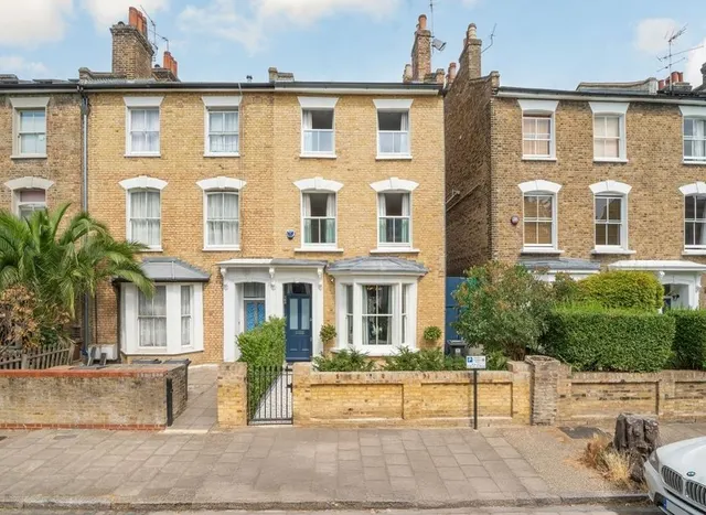 Groombridge Road, Victoria Park, E9, photo 1