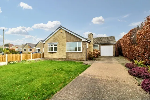 Wharfedale Road, Pogmoor, photo 1