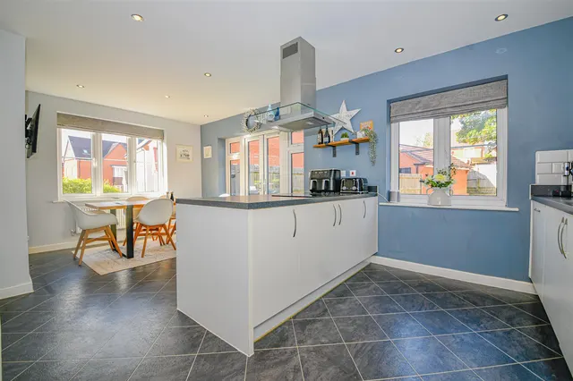 Brendon Gardens, Fair Oak, SO50, photo 2