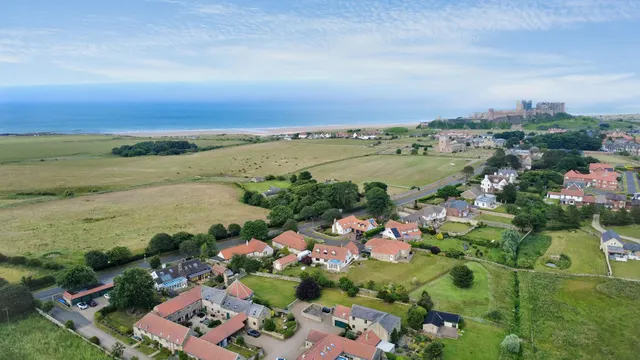Radcliffe Road, Friars Farm Cottage Bamburgh NE69 7AE, NE69, photo 1