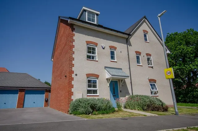 Rowdell Avenue, Coalpit Heath, BS36, photo 1