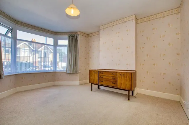 Photo 2 — Granby Grove, Southampton, SO17 3RY