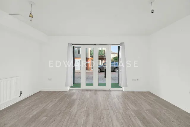 Blackthorn Road, Ilford, IG1, photo 2