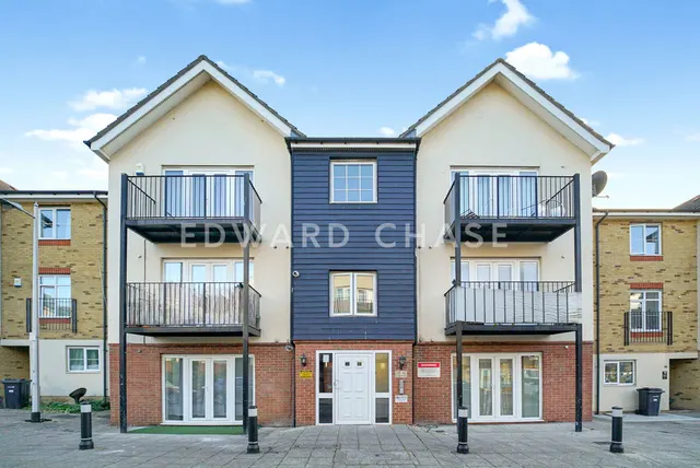 Blackthorn Road, Ilford, IG1, photo 1
