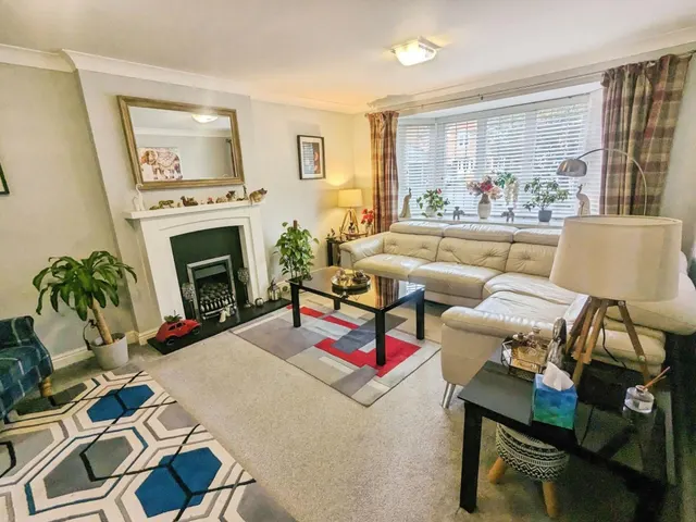Richmond Drive, Grantham, NG31, photo 2