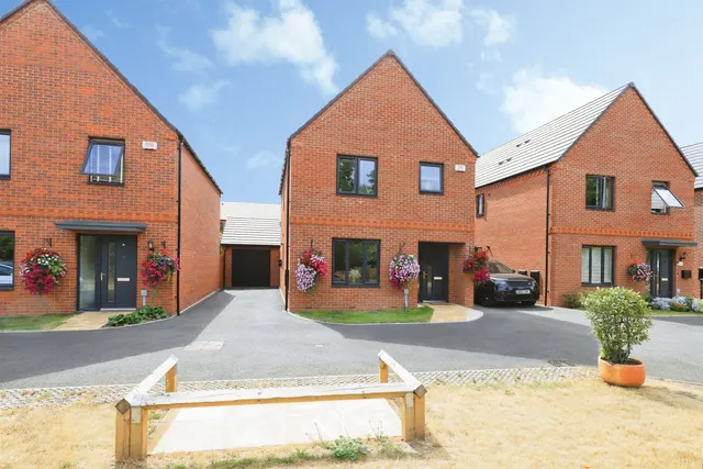 The Links, STOURPORT-ON-SEVERN, photo 1