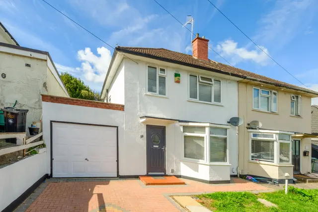 Warmington Road, Bristol, BS14, photo 1