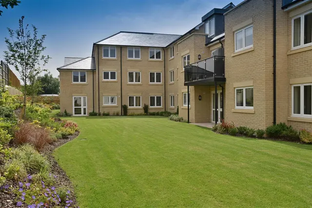 The Causeway, Chippenham, SN15, photo 2