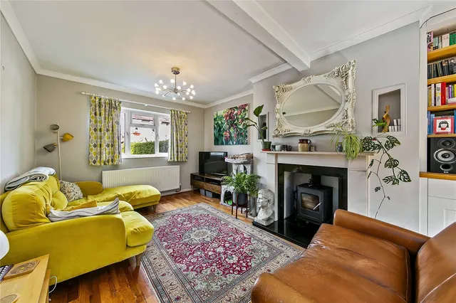 Photo 3 — Princes Road, Teddington, TW11