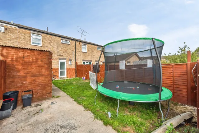 Cottington Close, Freshbrook, SN5, photo 3