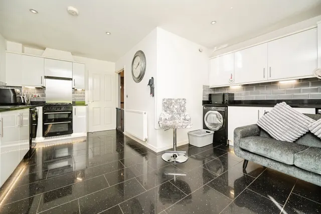 Dixon Close, Redditch, B97, photo 2