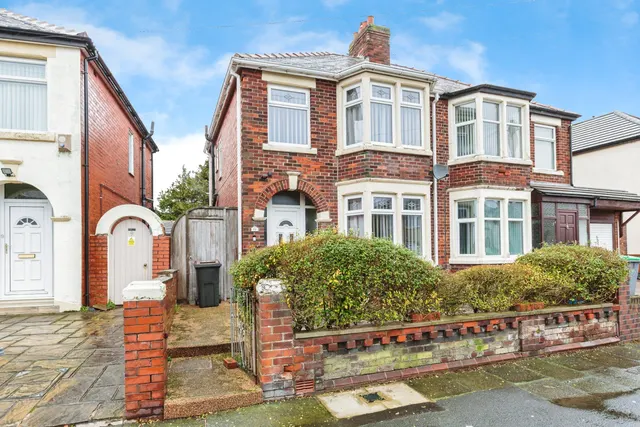 Broderick Avenue, Blackpool, photo 1