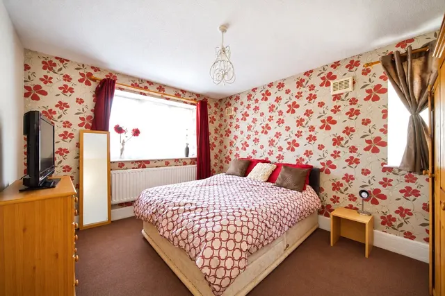 Blaney Crescent, London, E6, photo 1
