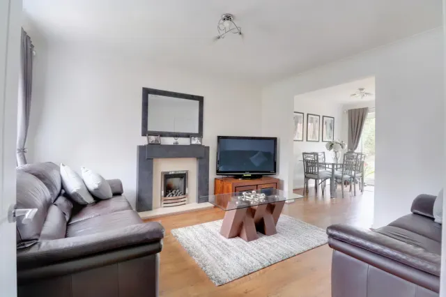 Hertford Close, Congleton, photo 2
