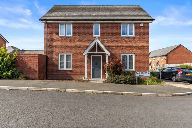 Oak Green Road, Lowton, Warrington, Warrington, WA3 2UH, photo 1