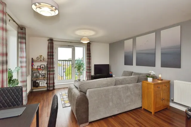 Wodell Drive, Wolverton, MK12, photo 2