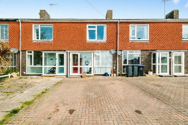 Muirfield Road, Worthing, BN13, photo 2