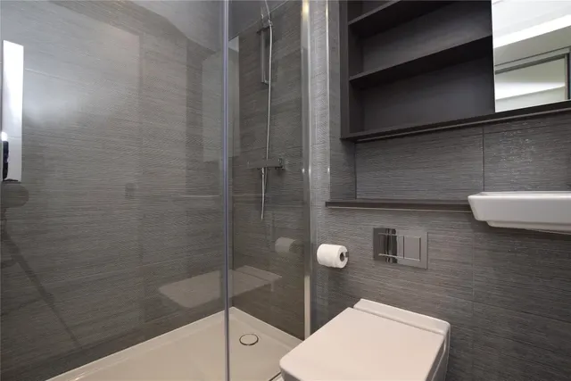Photo 3 — Brunswick House, 15 Homefield Rise, BR6 0RT