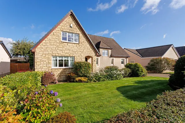 Tarbolton Road, Dundonald, KA2, photo 1