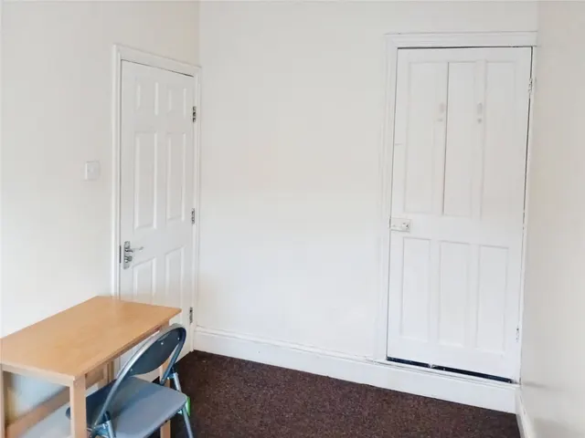 Terry Road, Stoke, CV1, photo 3