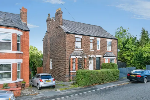 Chester Road, Stockton Heath, Warrington, Cheshire, WA4, photo 1