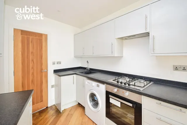 Westmead Road, Sutton, SM1, photo 2