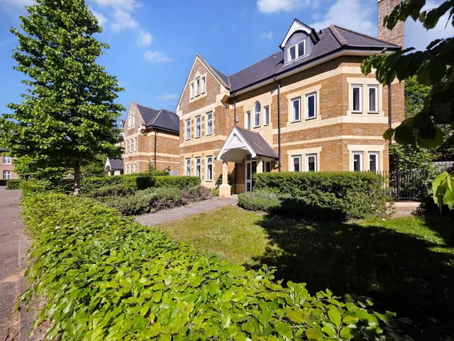 Havanna Drive, London, photo 3
