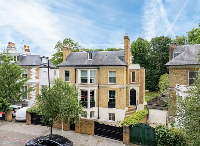 Addison Road, West Kensington, W14, photo 1