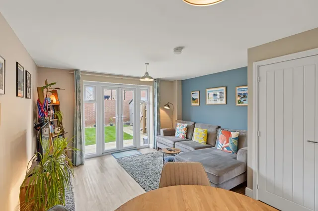 Forsythia Road, Ely, CB6, photo 3