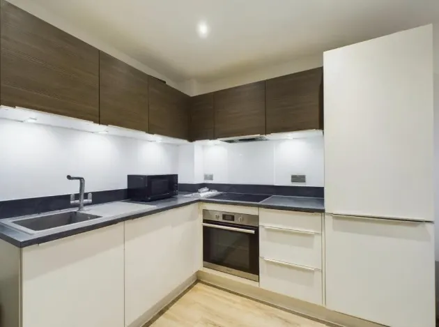 Clifton House, Broadway, PE1, photo 3
