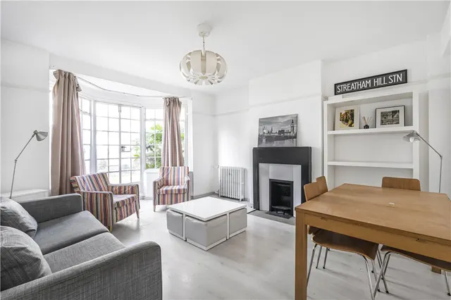 Streatham Hill, London, SW2, photo 2