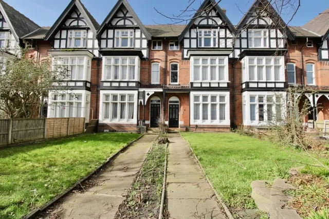 Narborough Road, Leicester, LE3, photo 1
