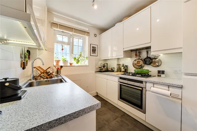 Falmouth Road, London, SE1, photo 3