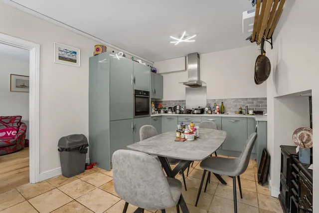 Tudor Lodge Drive, Cheltenham, GL50, photo 2